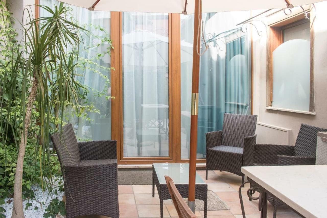 Gabri Holiday House Катанія Екстер'єр фото