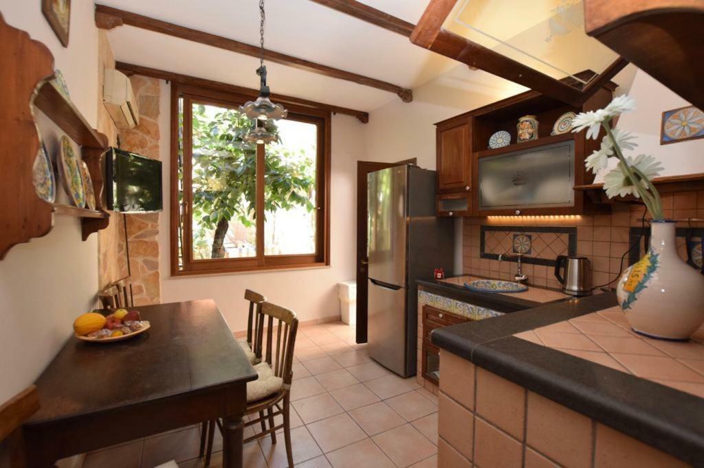Gabri Holiday House Катанія Екстер'єр фото