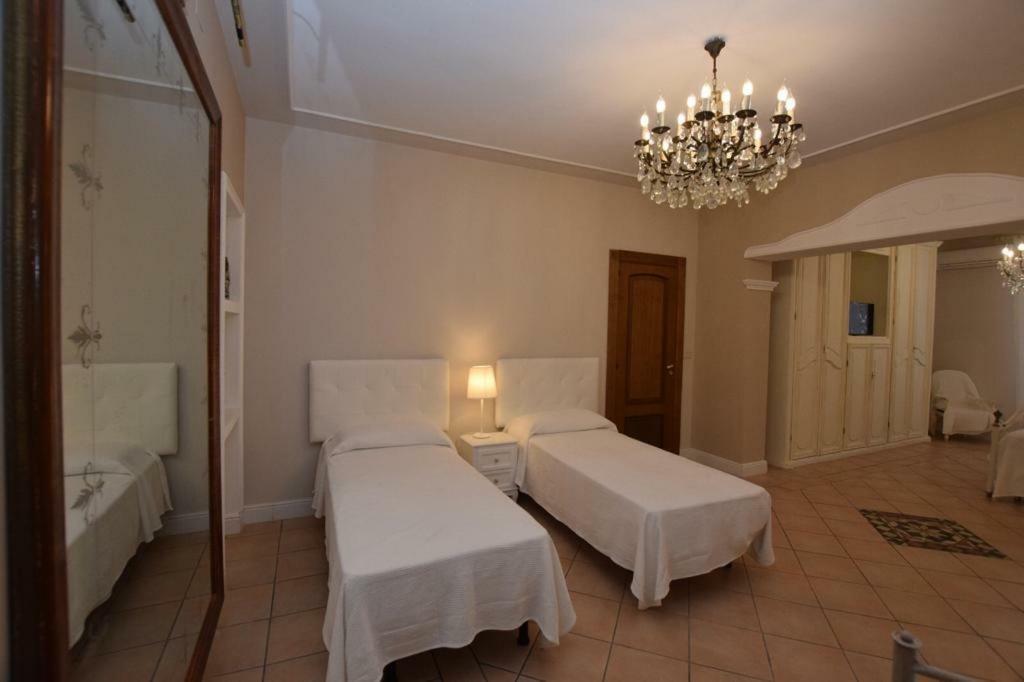 Gabri Holiday House Катанія Екстер'єр фото